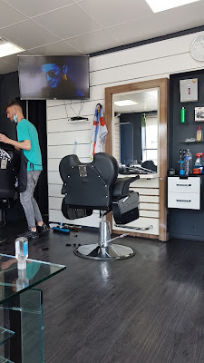 Coiffeur Salon Le Parisien Barbier à Neuilly-Plaisance