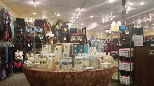 Lingerie Store «Trousseau», reviews and photos, 306 Maple Ave W, Vienna, VA 22180, USA