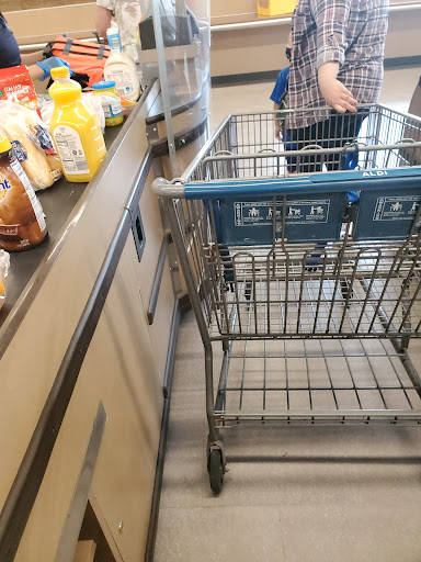 Supermarket «ALDI», reviews and photos, 7020 S Cicero Ave, Bedford Park, IL 60638, USA