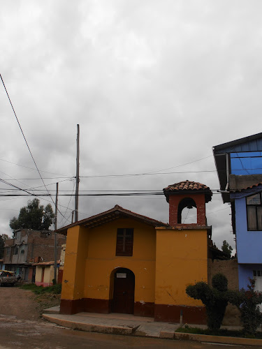 Opiniones de CAPILLA CRUZ DE ESPINAS en Jauja - Iglesia