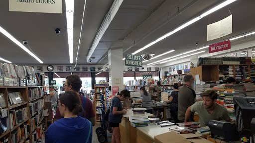 Book Store «Half Price Books», reviews and photos, 5017 Excelsior Blvd, St Louis Park, MN 55416, USA