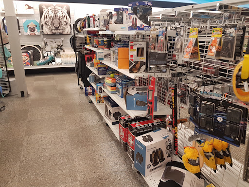 Clothing Store «Ross Dress for Less», reviews and photos, 7300 McNab Road, North Lauderdale, FL 33068, USA