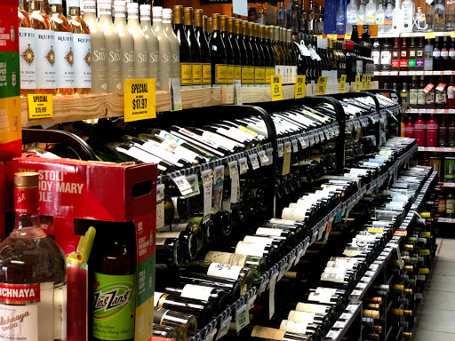 Liquor Store «Miami Beach Liquors», reviews and photos, 814 Alton Rd, Miami Beach, FL 33139, USA