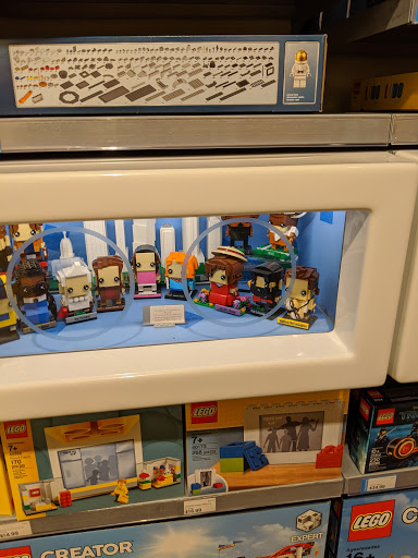 Toy Store «The LEGO Store», reviews and photos, 2901 S Capital of Texas Hwy, Austin, TX 78746, USA