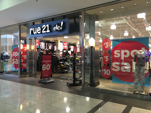 Clothing Store «rue21», reviews and photos, 23000 Eureka Rd #1680, Taylor, MI 48180, USA