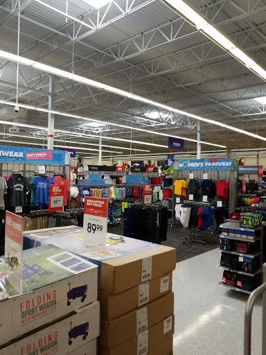 Sporting Goods Store «Academy Sports + Outdoors», reviews and photos, 14260 Manchester Rd, Manchester, MO 63011, USA