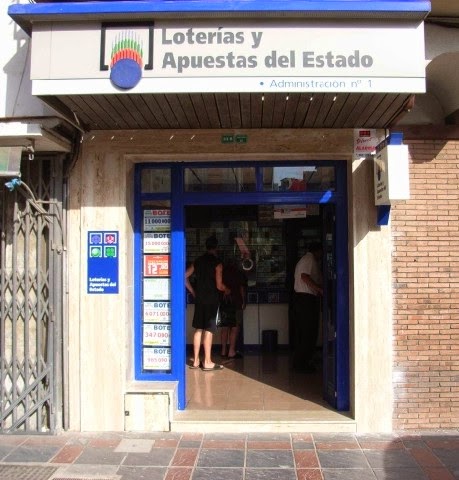 Loterías 1 Fuengirola - Av. Condes de San Isidro, 33, 29640 Fuengirola, Málaga