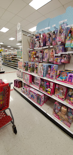 Department Store «Target», reviews and photos, 26650 Ford Rd, Dearborn Heights, MI 48127, USA