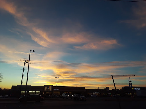 Shopping Mall «Cedar Park Shopping Center», reviews and photos, 207-331 S Cedar Ridge Dr, Duncanville, TX 75116, USA