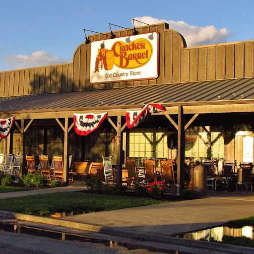 American Restaurant «Cracker Barrel Old Country Store», reviews and photos, 6699 S Semoran Blvd, Orlando, FL 32822, USA