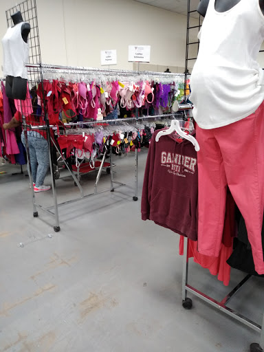 Thrift Store «Volunteers of America Thrift Store», reviews and photos, 1135 N Belsay Rd, Burton, MI 48509, USA