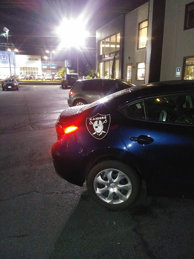 Car Dealer «Mazda of Gladstone», reviews and photos, 19405 SE McLoughlin Blvd, Gladstone, OR 97027, USA