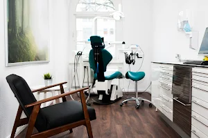 Zahnarzt am Prinzenviertel - Dr. Marcus Mense image