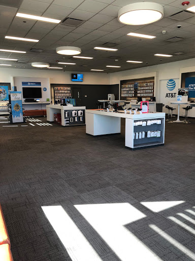 Cell Phone Store «AT&T», reviews and photos, 1104 Cpl Max Donahue Ln, Highlands Ranch, CO 80129, USA