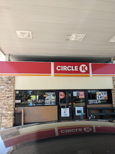 Convenience Store «Circle K», reviews and photos, 1098 I-10 Frontage Rd, Seguin, TX 78155, USA