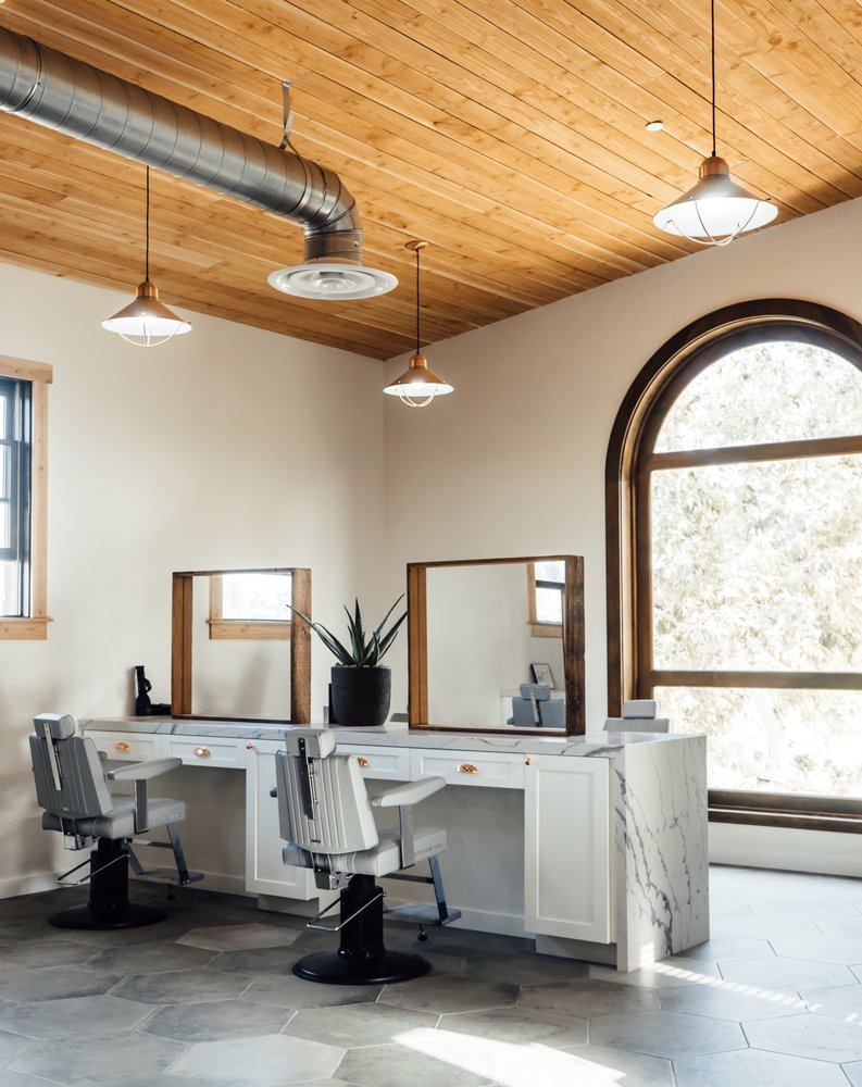 Buffalo Co. Salon & Barber 92592