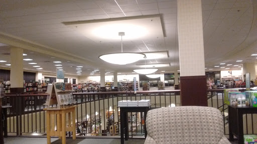 Book Store «Barnes & Noble», reviews and photos, 301 NE Northgate Way, Seattle, WA 98125, USA