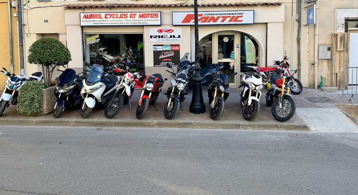 AURIOL CYCLES MOTOS FANTIC MOTOR concessionnaire à Auriol (Bouches-du-Rhône 13)