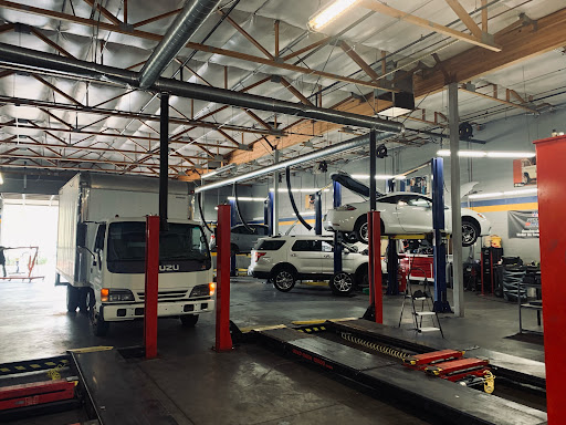 Auto Repair Shop «Stamps Auto», reviews and photos, 711 S Lindsay Rd, Gilbert, AZ 85296, USA