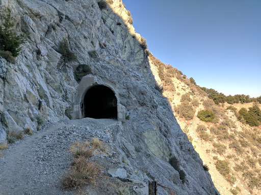 Eaton Saddle Trailhead