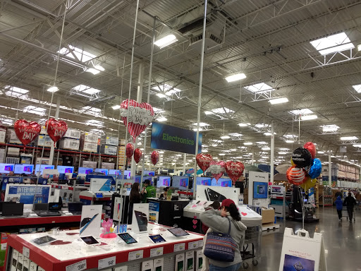 Warehouse club «Sams Club», reviews and photos