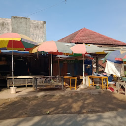 Penjual Ikan Pasar Anduonohu