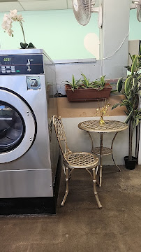Miss Lucile's Launderette - Photo 7 - Car repair in Altadena, CA, Glendale
