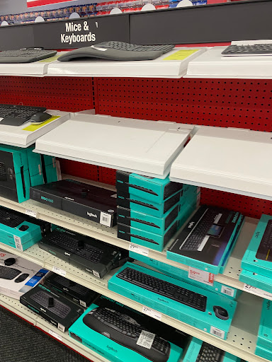 Office Supply Store «Staples», reviews and photos, 933 Montgomery Ave, Narberth, PA 19072, USA