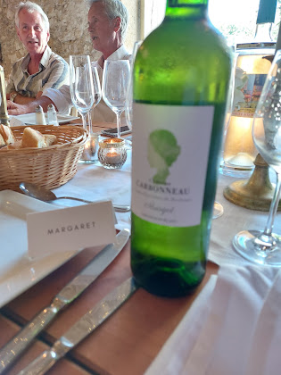 Plats et boissons hôtels Château de Soulac 33890 Juillac