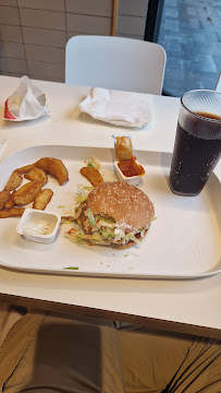 Cheeseburger du Restauration rapide McDonald's Les Mureaux - n°1
