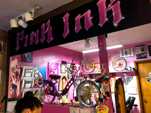 Tattoo Shop «Fess Graphics & Sons/ Pink Ink Tattoo Shop», reviews and photos, 4897 S Archer Ave, Chicago, IL 60632, USA