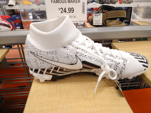 Department Store «Marshalls», reviews and photos, 3055 Columbia Blvd #115, Titusville, FL 32780, USA