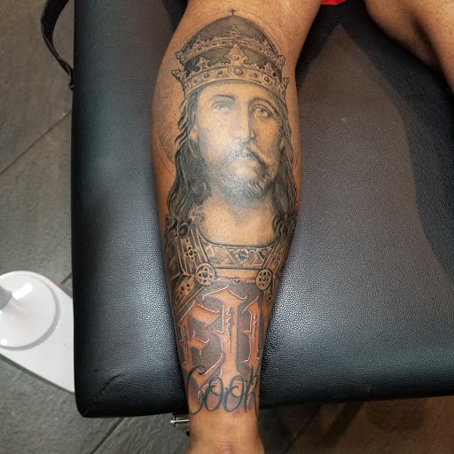 Explore leatherface tattoo ideas, creative tattoo ideas in Burlington, available at Mr Tattoos & Piercing