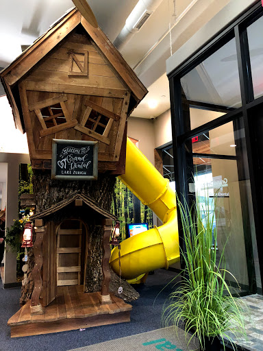 561 W State Rte 22, Lake Zurich, IL 60047, USA