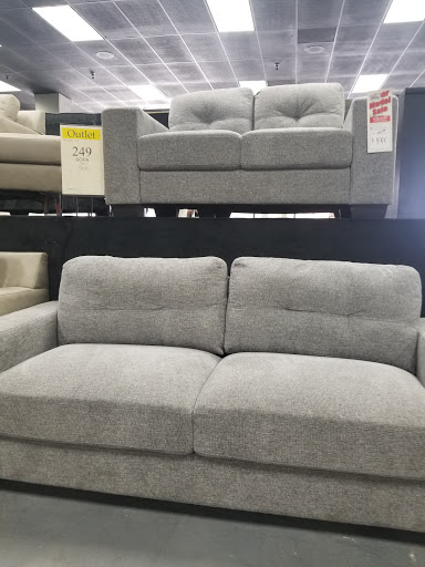 Furniture Store «Mor Furniture for Less», reviews and photos, 5156 N Blackstone Ave, Fresno, CA 93710, USA