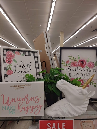 Craft Store «Hobby Lobby», reviews and photos, 4033 Veterans Memorial Pkwy, St Peters, MO 63376, USA