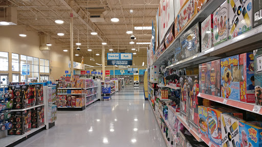 Shopping Mall «Plant Shopping Center», reviews and photos, 1 Curtner Ave, San Jose, CA 95125, USA