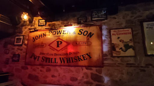 Discoteca YACARÉ DISCOTECA  