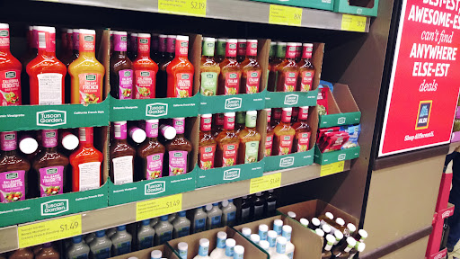 Supermarket «ALDI», reviews and photos, 140 E Poyntz Ave, Manhattan, KS 66502, USA