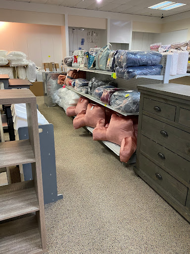 Furniture Store «Overstock», reviews and photos, 831 N Court St, Medina, OH 44256, USA