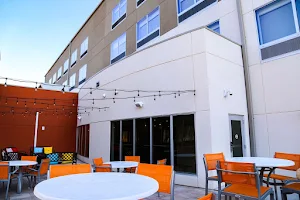 Holiday Inn Express & Suites Kingston-Ulster, an IHG Hotel image
