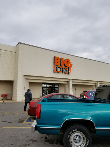 Discount Store «Big Lots», reviews and photos, 2211 W Main St, Norman, OK 73069, USA