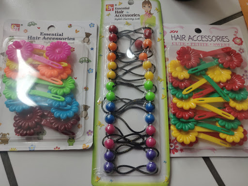 Beauty Supply Store «United Beauty Supply, Hair Extension & Wigs», reviews and photos, 3549 W Dunlap Ave, Phoenix, AZ 85051, USA