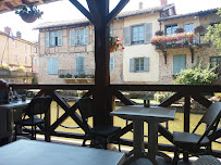 Atmosphère du Restaurant La Gourmandine à Châtillon-sur-Chalaronne - n°2