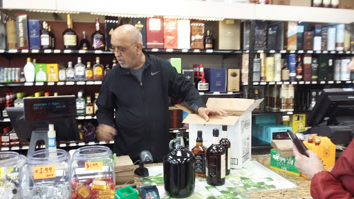 Wine Store «Liquor Mart», reviews and photos, 1005 Governors Pl, Bear, DE 19701, USA