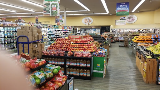 Grocery Store «Safeway», reviews and photos, 22000 Salamo Rd, West Linn, OR 97068, USA