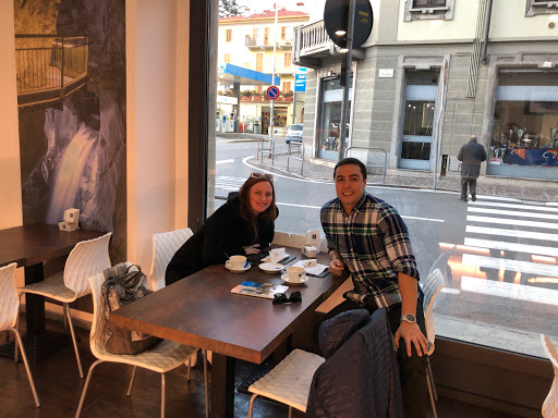 BAR ROMA Pasticceria Artigianale Colazioni E Aperitivi in Bellano, Provincia di Lecco