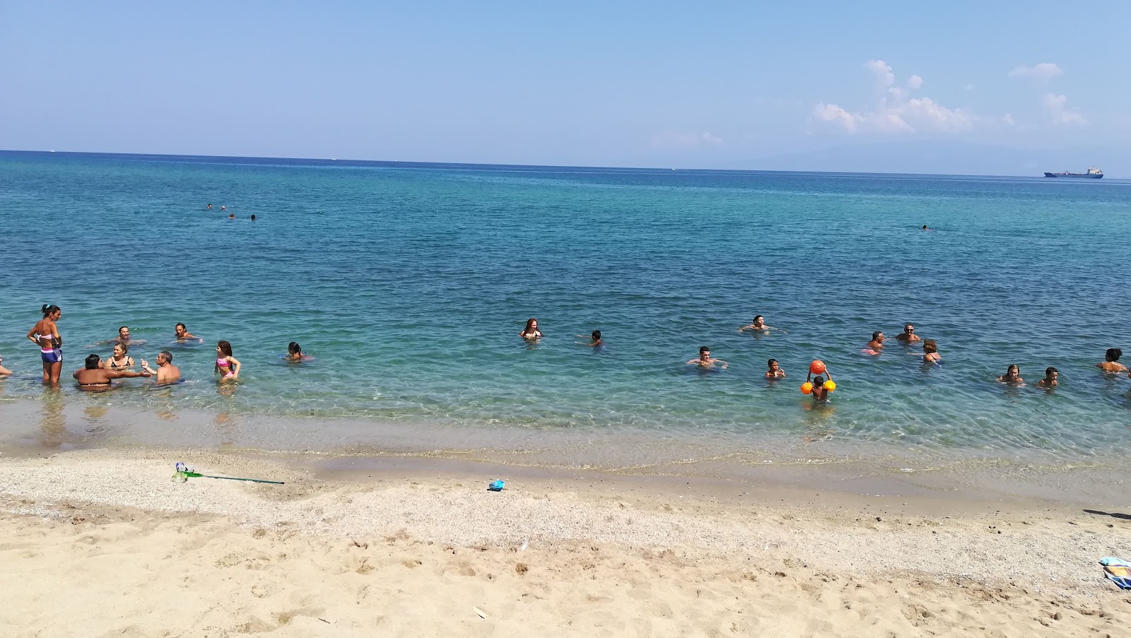 Spiaggia di Bivona'in fotoğrafı orta koylar ile birlikte