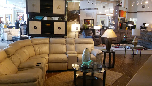 Furniture Store «Rooms To Go & Rooms To Go Kids Furniture Store - Miami International (Doral)», reviews and photos, 10623 NW 12th St, Doral, FL 33172, USA