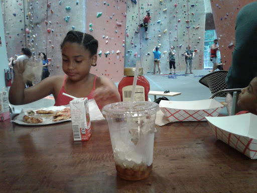 Rock Climbing Gym «inSPIRE Rock Indoor Climbing & Team Building Center», reviews and photos, 403 E Louetta Rd, Spring, TX 77373, USA